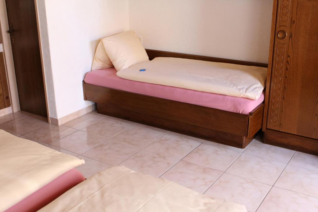 Hotel Glaernisch Hof Horgen Bilik gambar
